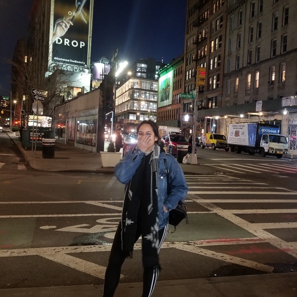 Meet your Posher, Gabriela - Picture 4 of 4